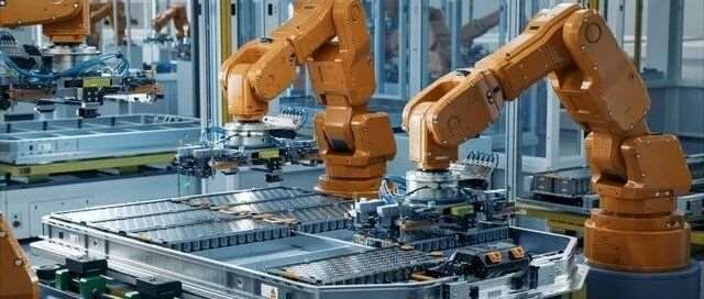 煌生教育高薪就业福利大放送，定金膨胀享超值优惠